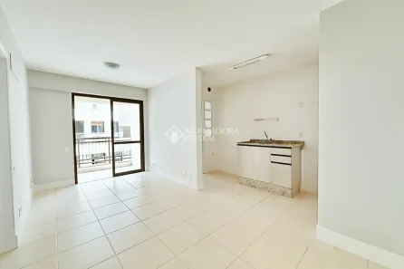 Apartamento com 2 Quartos à venda, 63m² no Pantanal, Florianópolis