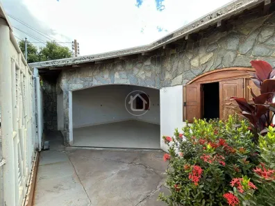 Casa com 4 Quartos à venda, 220m² no Tijucal, Cuiabá