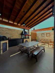 Casa com 3 Quartos à venda, 133m² no Engordadouro, Jundiaí