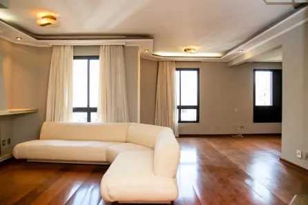 Apartamento com 3 Quartos para alugar, 195m² no Vila Uberabinha, São Paulo