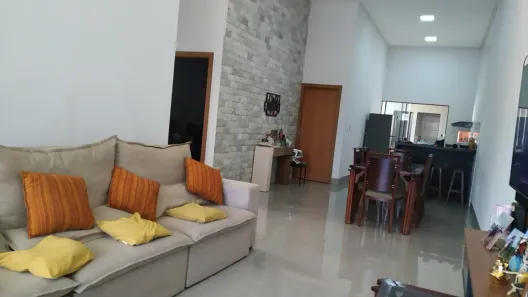 Casa com 3 Quartos à venda, 165m² no Jardim Atlântico, Goiânia