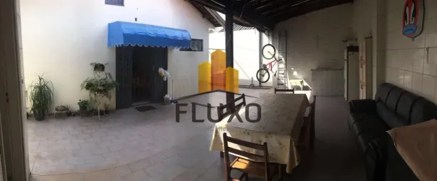 Casa com 2 Quartos à venda, 203m² no Centro, Bauru