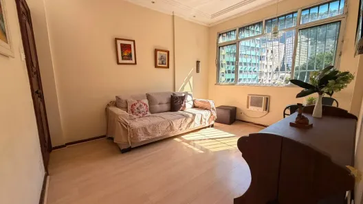 Apartamento com 2 Quartos à venda, 65m² no Copacabana, Rio de Janeiro