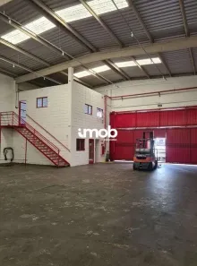 Galpão/Depósito/Armazém para alugar, 400m² no Iporanga, Sorocaba