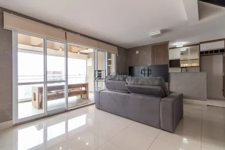 Apartamento com 2 Quartos à venda, 136m² no Jardim das Acácias, São Paulo
