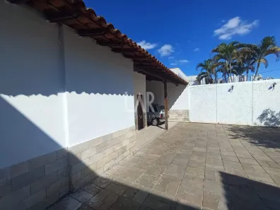 Casa com 5 Quartos à venda, 124m² no Sagrada Família, Belo Horizonte