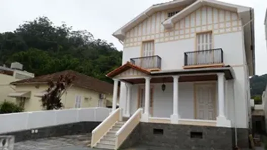 Casa com 8 Quartos à venda, 600m² no Centro, Petrópolis