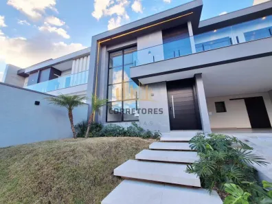 Sobrado com 3 Quartos à venda, 300m² no Marechal Rondon, Canoas