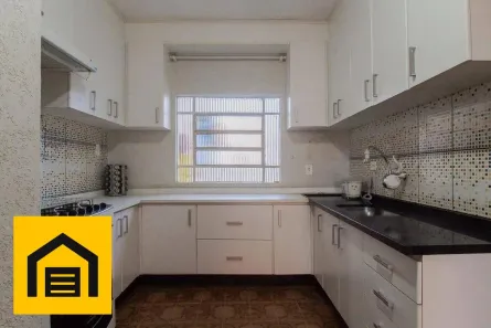 Casa com 3 Quartos para alugar, 240m² no Vila Bocaina, Mauá