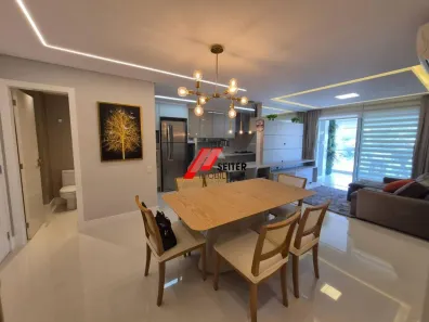 Apartamento com 2 Quartos para alugar, 101m² no Agronômica, Florianópolis