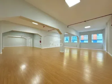Ponto Comercial para alugar, 350m² no Centro, Blumenau