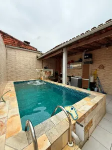 Casa com 3 Quartos à venda, 137m² no Jardim Santana, Mongaguá