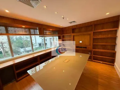 Sala Comercial para alugar, 145m² no Cerqueira César, São Paulo