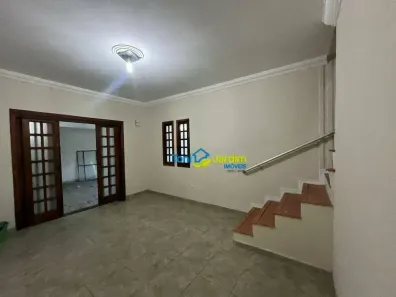 Sobrado com 4 Quartos para venda ou aluguel, 300m² no Silveira, Santo André