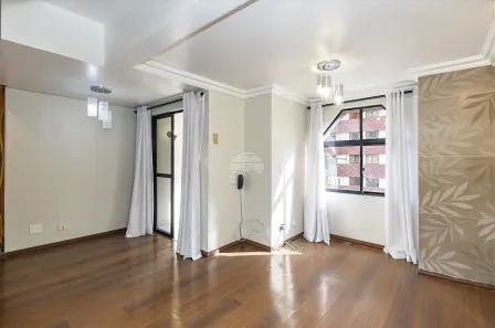 Apartamento com 2 Quartos à venda, 65m² no Cabral, Curitiba