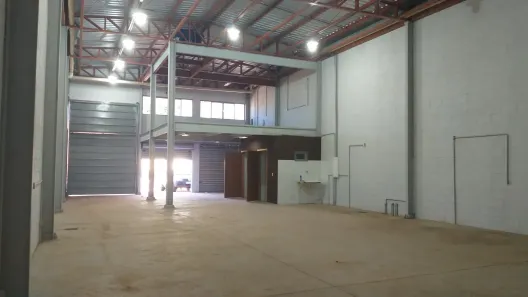 Galpão/Depósito/Armazém para alugar, 280m² no Residencial Recanto do Bosque, Goiânia