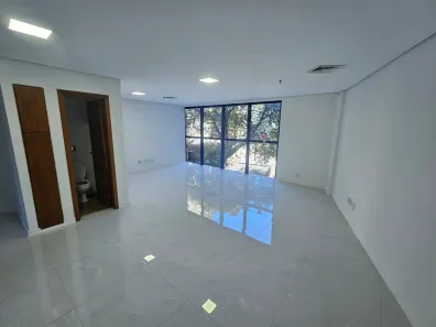 Sala Comercial à venda, 55m² no Centro Histórico, Porto Alegre