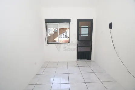 Apartamento com 2 Quartos para alugar, 50m² no Fragata, Pelotas