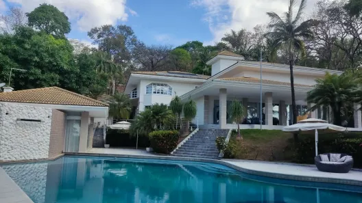 Casa de Condomínio com 5 Quartos à venda, 746m² no Residencial Aldeia do Vale, Goiânia