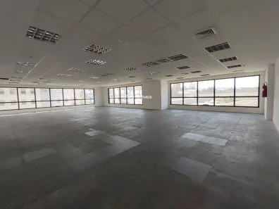 Sala Comercial para alugar, 1354m² no Alphaville Industrial, Barueri