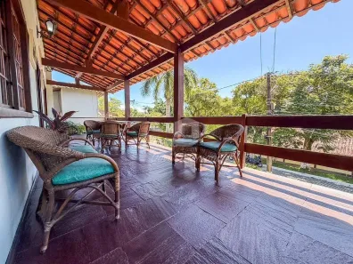 Casa de Condomínio com 4 Quartos à venda, 237m² no Badu, Niterói