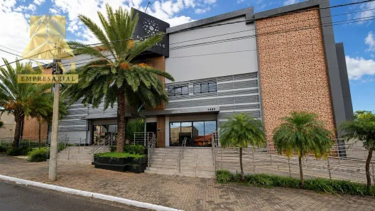 Prédio Comercial à venda, 2280m² no Centro, Sumaré