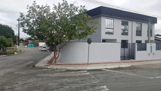 Sobrado com 3 Quartos à venda, 91m² no Centro, Penha