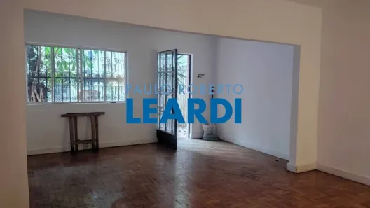 Sobrado com 3 Quartos para alugar, 200m² no Pinheiros, São Paulo