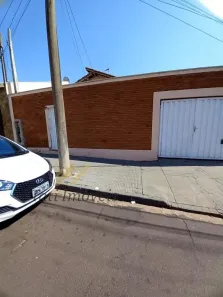 Casa com 3 Quartos à venda, 179m² no Vila Prado, São Carlos