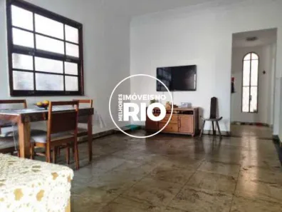 Casa com 2 Quartos à venda, 120m² no Grajaú, Rio de Janeiro