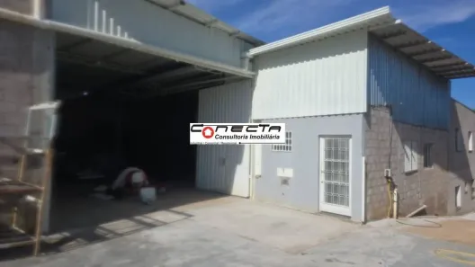 Galpão/Depósito/Armazém para alugar, 350m² no Vila Capuava, Valinhos