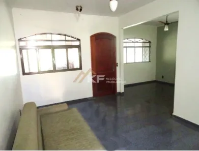 Casa com 4 Quartos à venda, 151m² no Jardim Irajá, Ribeirão Preto