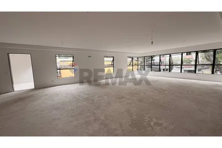 Ponto Comercial para alugar, 300m² no Espinheiro, Recife
