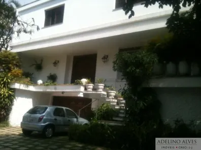 Casa com 5 Quartos para alugar, 600m² no Jardim Guedala, São Paulo