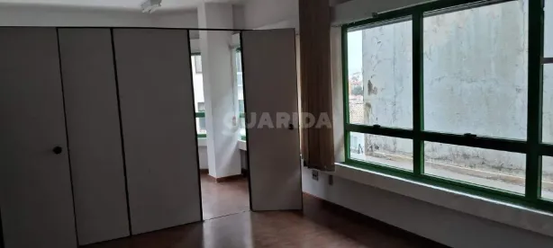 Sala Comercial para alugar, 37m² no Petrópolis, Porto Alegre