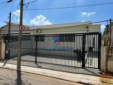 Casa com 5 Quartos à venda, 210m² no Taquaral, Campinas
