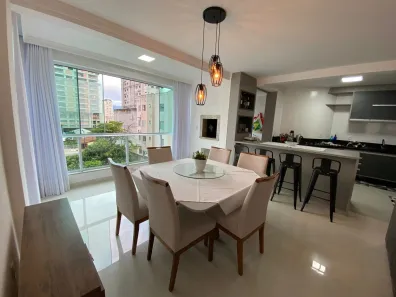 Apartamento com 3 Quartos à venda, 110m² no Meia Praia, Itapema