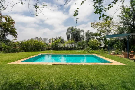 Sobrado com 4 Quartos à venda, 1050m² no Vila Morumbi, São Paulo
