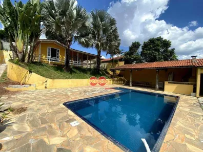 Fazenda/Sítio com 3 Quartos à venda, 204m² no Chácara San Martin I, Itatiba