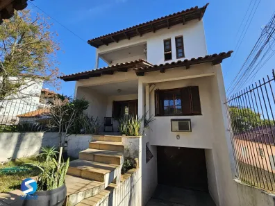 Sobrado com 3 Quartos à venda, 250m² no Nonoai, Porto Alegre