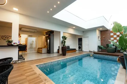 Casa com 3 Quartos à venda, 276m² no Jardim São Conrado, Maringá