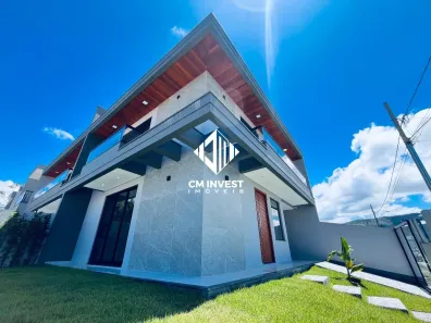 Sobrado com 3 Quartos à venda, 127m² no Forquilhas, São José