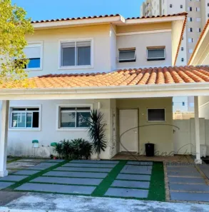 Casa de Condomínio com 3 Quartos à venda, 130m² no Vila Mogilar, Mogi das Cruzes