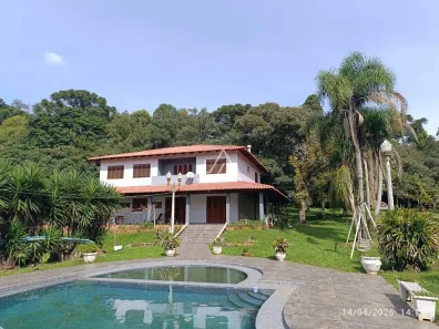 Fazenda/Sítio com 8 Quartos à venda, 5000m² no Centro, Passo Fundo