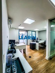 Sala Comercial à venda, 80m² no Santo Amaro, São Paulo