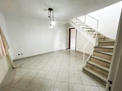 Casa com 3 Quartos à venda, 220m² no Jardim Santa Emília, São Paulo