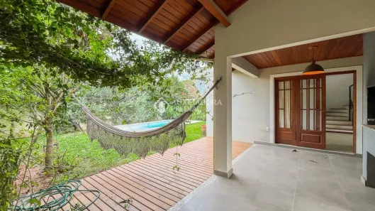 Casa com 3 Quartos à venda, 155m² no Rio Tavares, Florianópolis