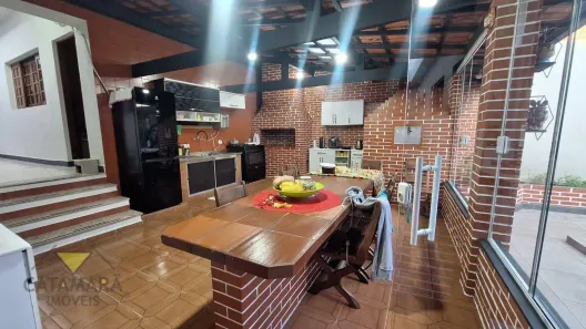Casa com 5 Quartos à venda, 235m² no Vila Mogilar, Mogi das Cruzes