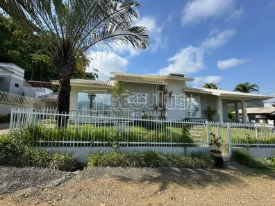 Casa com 3 Quartos à venda, 176m² no Vila Nova, Jaraguá do Sul