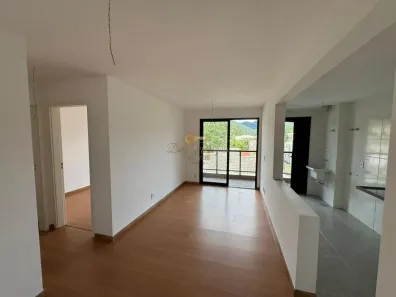 Apartamento com 2 Quartos à venda, 69m² no Várzea, Teresópolis